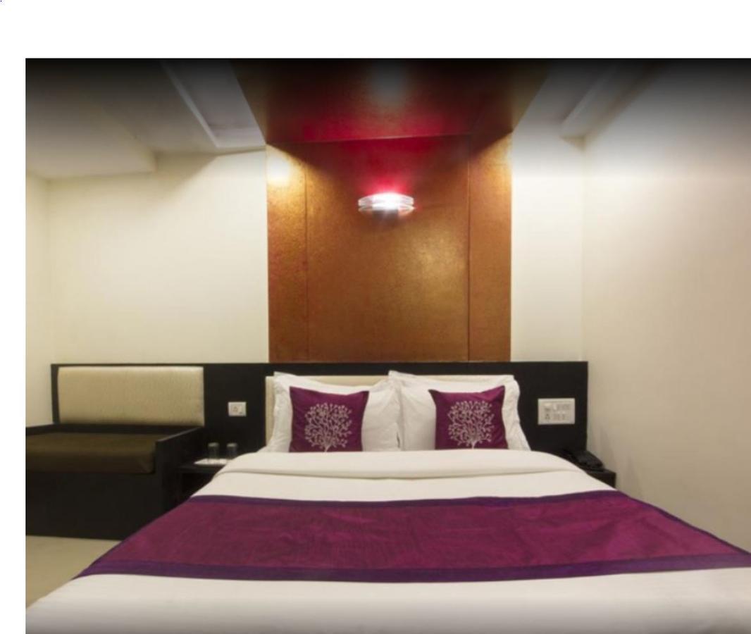 Hotel Accore Inn Βομβάη Εξωτερικό φωτογραφία