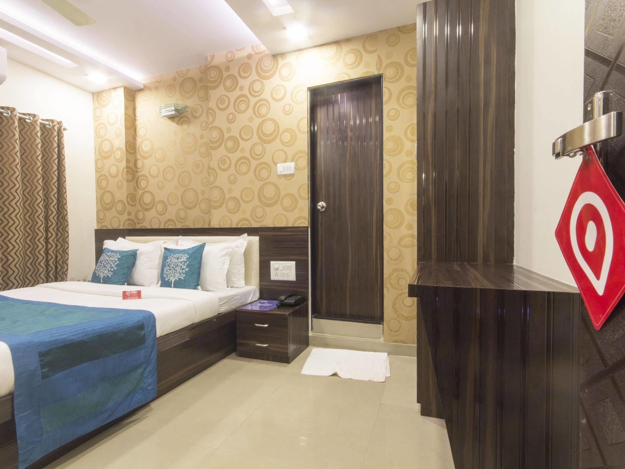 Hotel Accore Inn Βομβάη Εξωτερικό φωτογραφία